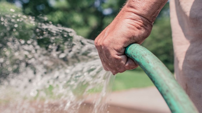waterleiding-tuinslang-pexels2259